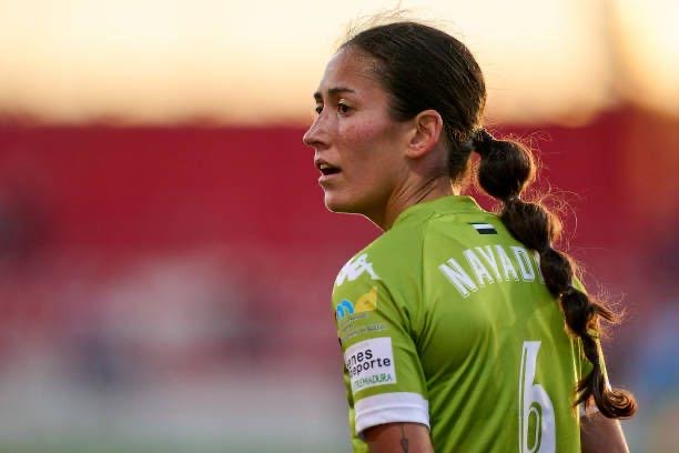 Nayadet López, futbolista femenina chilena.