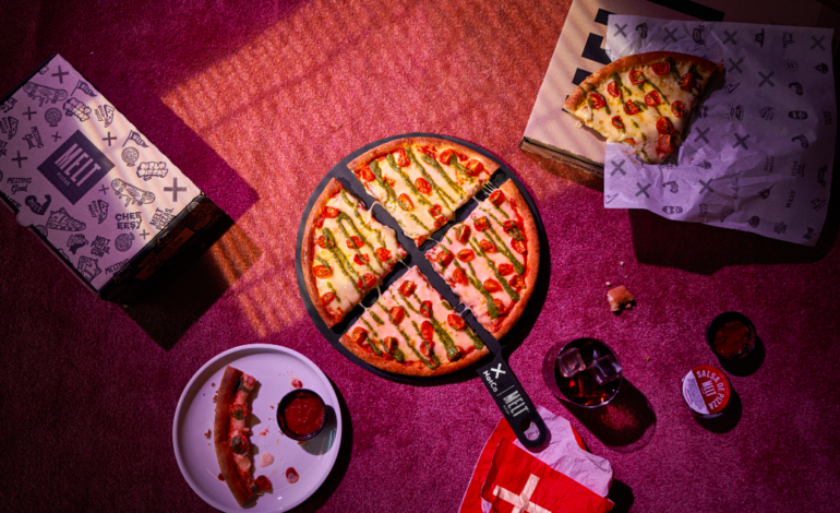  Melt Pizzas presenta NotCheese estilo Mozzarella