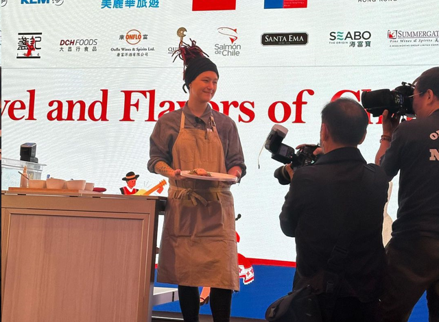  China Bazán representó a Chile en importante evento en Hong Kong