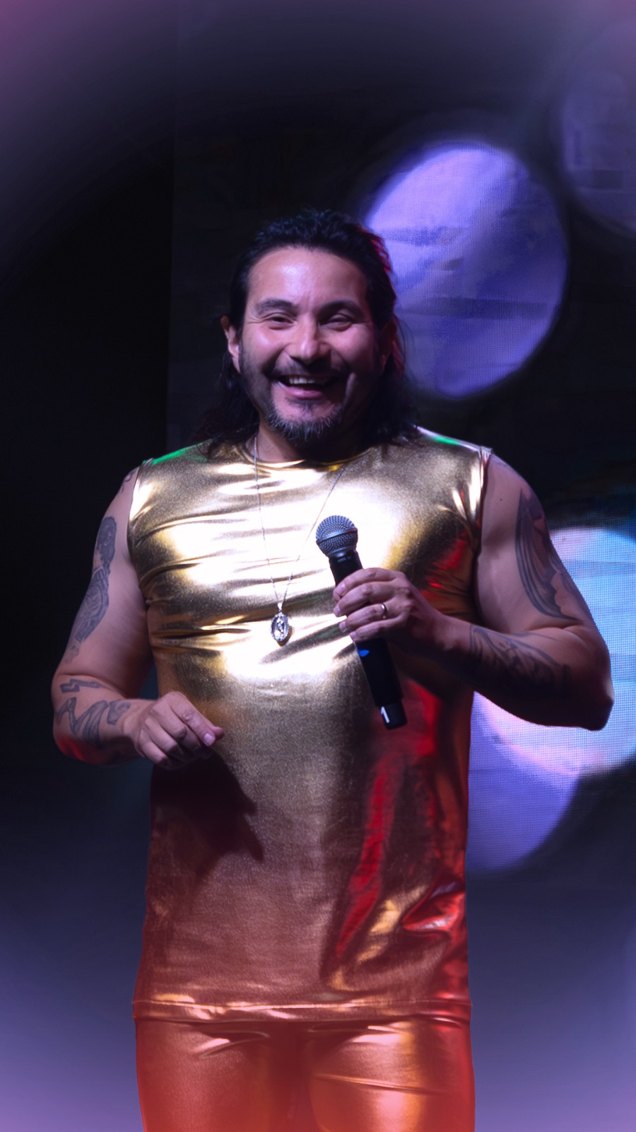 Felipe Avello regresa a Gran Arena Monticello Más allá del Rosa