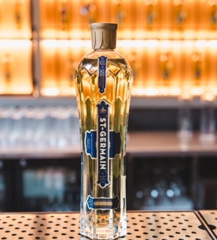  St-Germain Spritz: El cóctel que causó furor en el verano europeo