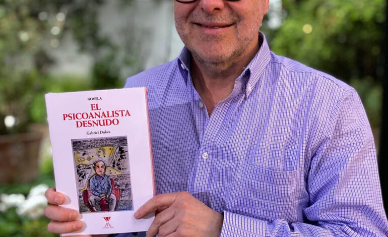  La novela que revela los secretos más oscuros del diván